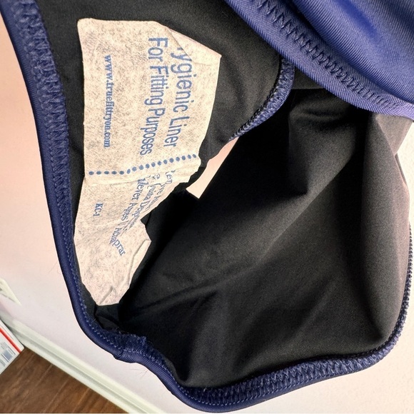 NEW Solid & Striped size L The Veronica One-Piece Swimsuit Navy Blue - Picture 9 of 9